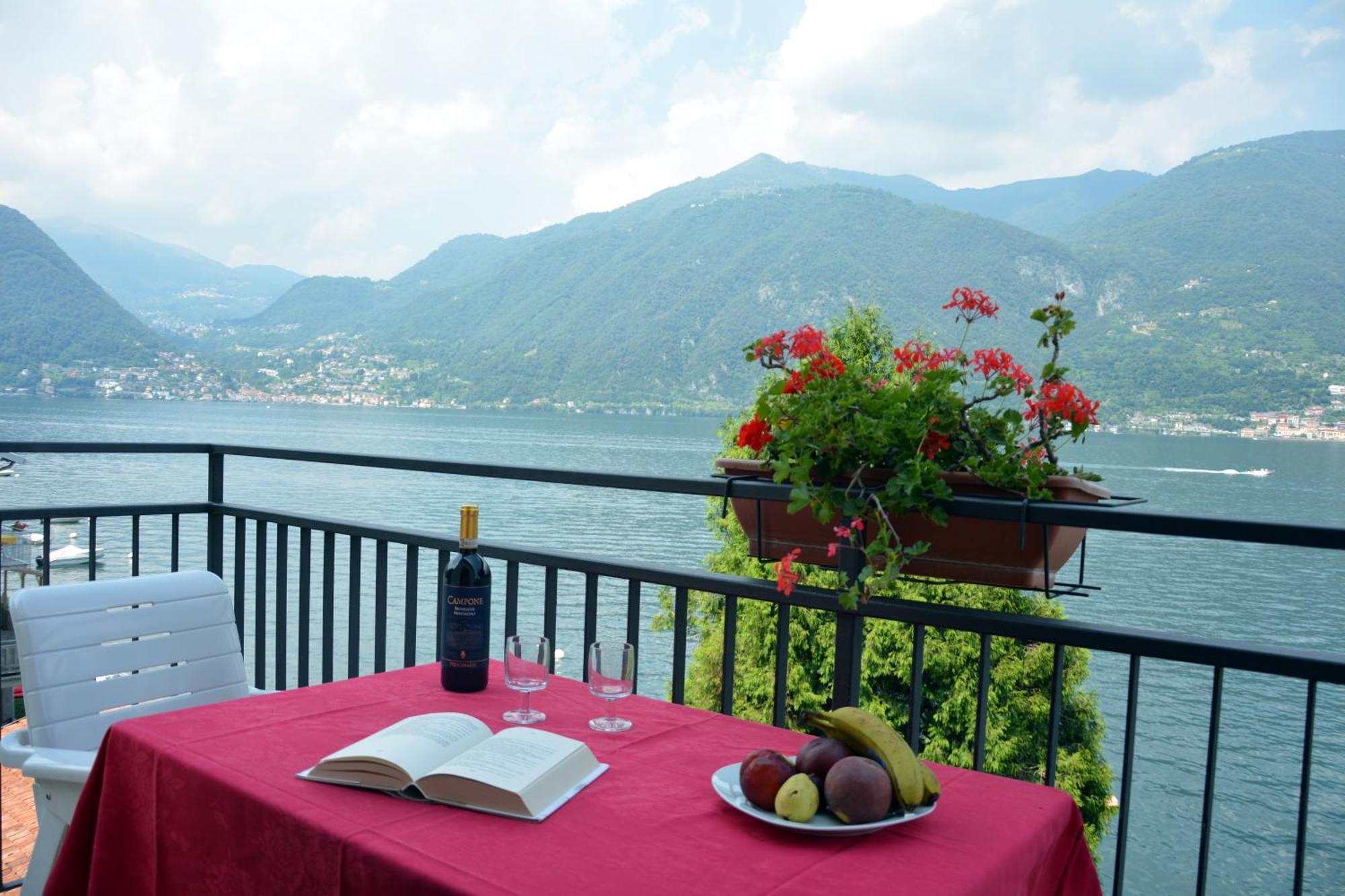 Bellagio Villas 勒泽诺 外观 照片